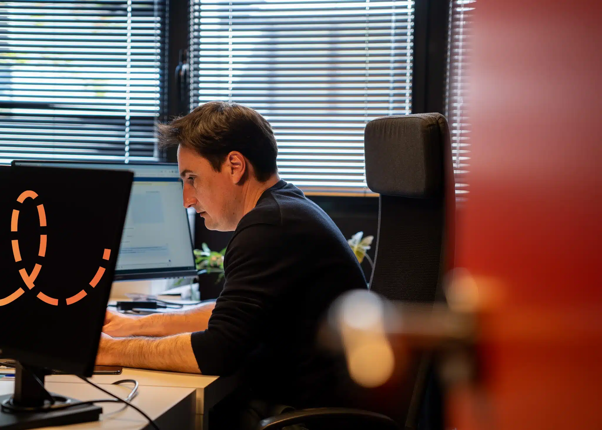 Collaborateur concentré sur ses missions