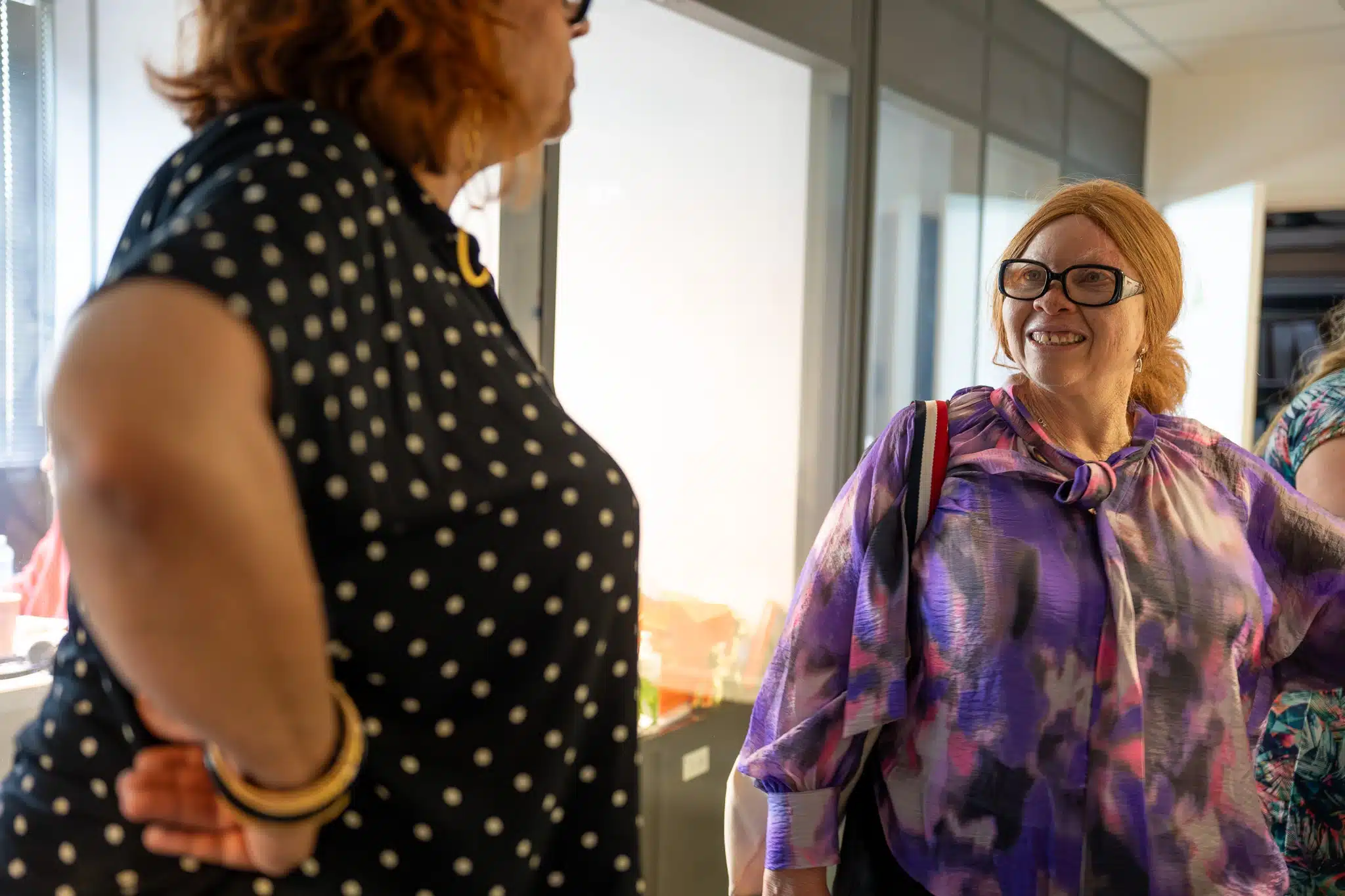 Collègues en pleine discussion (2)